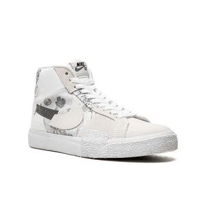 Nike Sneaker